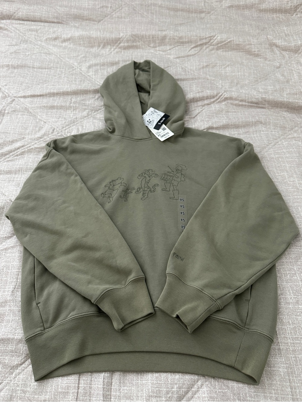 New Uniqlo Winnie the Pooh Green Hoodie